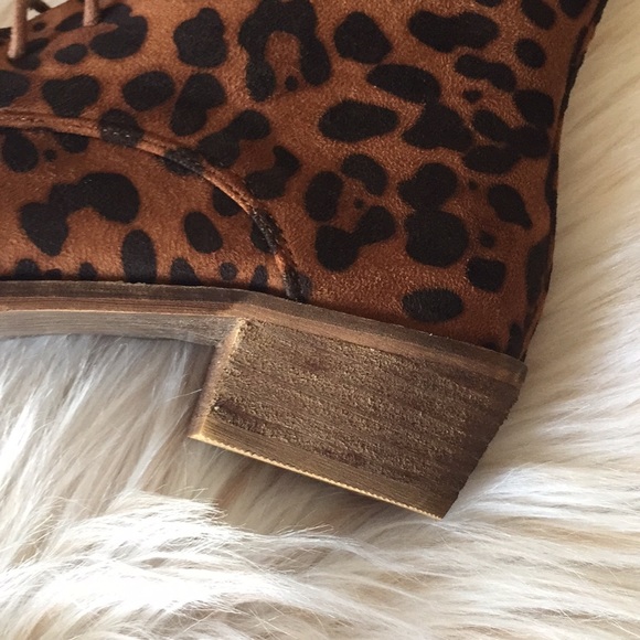 FAUX SUEDE LEOPARD PRINT BOOTS - Picture 6 of 8